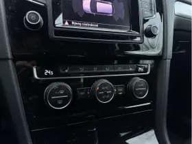 Volkswagen Golf 1.2 TSI Highline 1.2 TSI Highline thumbnail 13