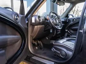 MINI Countryman 1.6 Cooper Knockout Edition 1.6 Cooper Knockout Edition thumbnail 8