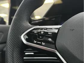 Volkswagen Golf Variant 1.5 eTSI R-Line Variant 1.5 eTSI R-Line thumbnail 21