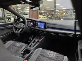 Volkswagen Golf Variant 1.5 eTSI R-Line Variant 1.5 eTSI R-Line thumbnail 34