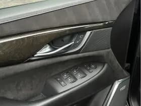 Cadillac Escalade 6.2 V8 Platinum 6.2 V8 Platinum thumbnail 25