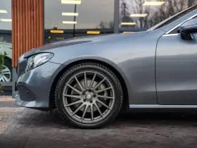 Mercedes-Benz E-Klasse Coupé 200 Coupé 200 thumbnail 12