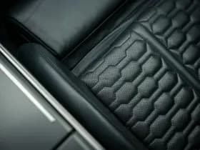 Audi A6 Avant RS 6 TFSI quattro Avant RS 6 TFSI quattro thumbnail 28