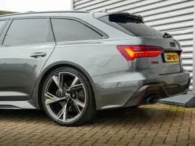 Audi A6 Avant RS 6 TFSI quattro Avant RS 6 TFSI quattro thumbnail 36