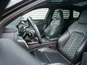 Audi A6 Avant RS 6 TFSI quattro Avant RS 6 TFSI quattro thumbnail 8