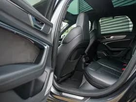 Audi A6 Avant RS 6 TFSI quattro Avant RS 6 TFSI quattro thumbnail 10