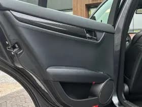 Mercedes-Benz C-Klasse AMG 63 AMG 63 thumbnail 8