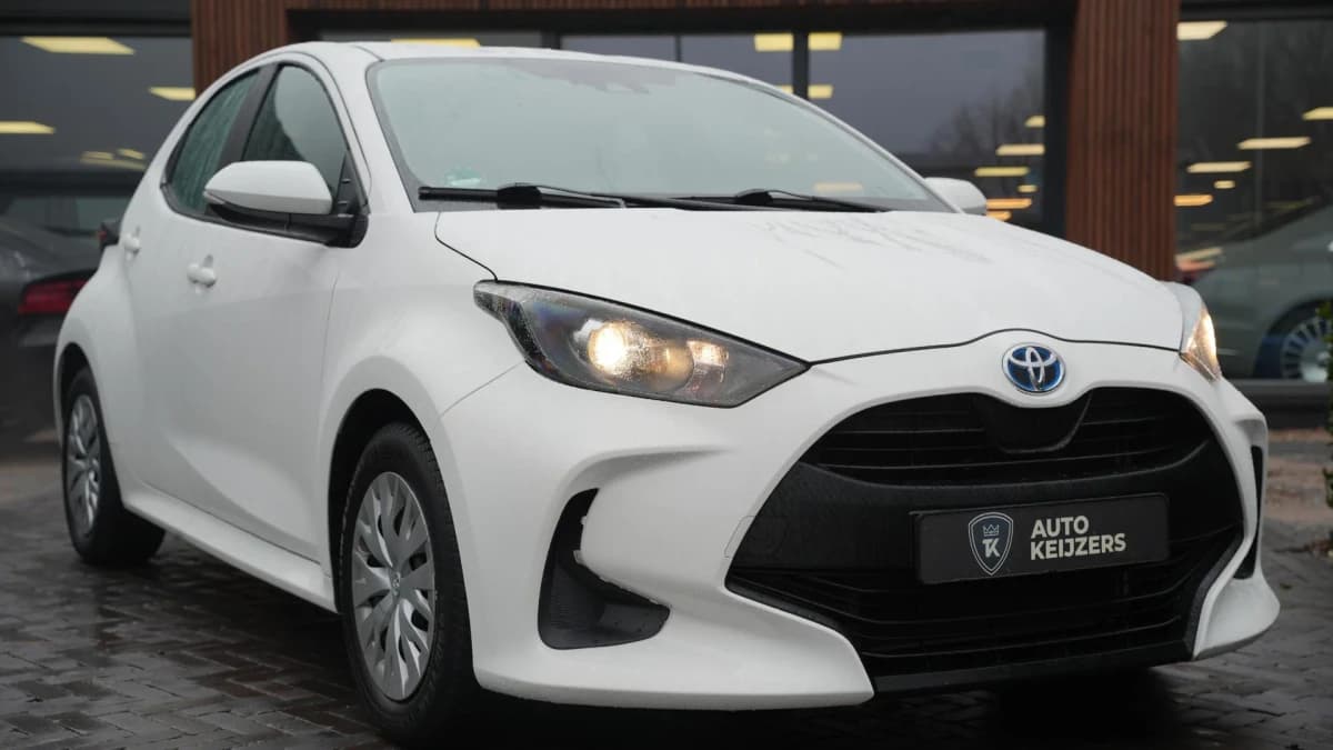 Toyota Yaris 1.5 Hybrid Comfort 1.5 Hybrid Comfort — foto 1