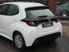 Toyota Yaris 1.5 Hybrid Comfort 1.5 Hybrid Comfort thumbnail 14