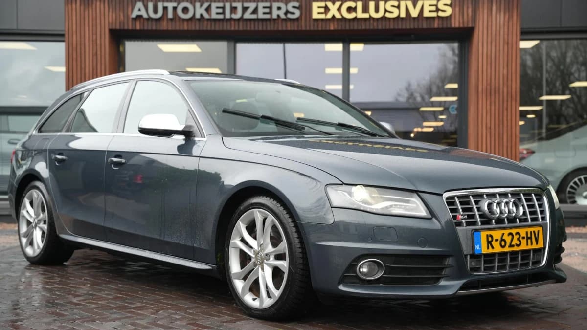 Audi A4 Avant 3.0 TFSI S4 quattro Pro Line Avant 3.0 TFSI S4 quattro Pro Line — foto 1