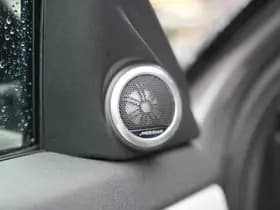 Land Rover Range Rover Evoque 2.0 P200 AWD R-Dynamic S 2.0 P200 AWD R-Dynamic S thumbnail 18