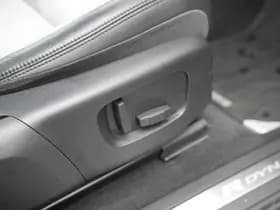 Land Rover Range Rover Evoque 2.0 P200 AWD R-Dynamic S 2.0 P200 AWD R-Dynamic S thumbnail 25