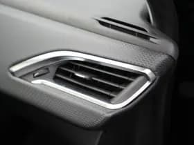 Peugeot 2008 1.2 PureTech GT-line 1.2 PureTech GT-line thumbnail 23