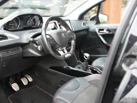 Peugeot 2008 1.2 PureTech GT-line 1.2 PureTech GT-line thumbnail 8