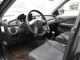 Mitsubishi Outlander 2.0 Comfort 2.0 Comfort thumbnail 2