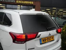 Mitsubishi Outlander 2.0 PHEV Premium 2.0 PHEV Premium thumbnail 14