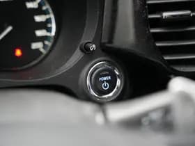 Mitsubishi Outlander 2.0 PHEV Premium 2.0 PHEV Premium thumbnail 33