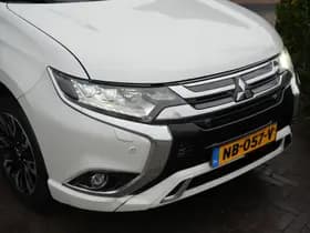 Mitsubishi Outlander 2.0 PHEV Premium 2.0 PHEV Premium thumbnail 37