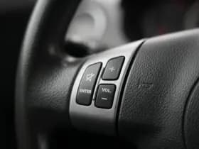 Suzuki Swift 1.3 GLS 1.3 GLS thumbnail 21