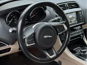 Jaguar XE 2.0 Prestige Pro Edition 2.0 Prestige Pro Edition thumbnail 14