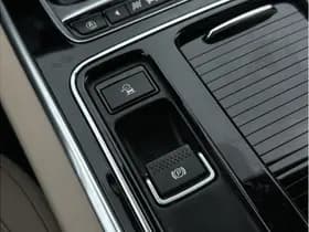 Jaguar XE 2.0 Prestige Pro Edition 2.0 Prestige Pro Edition thumbnail 28