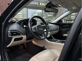 Jaguar XE 2.0 Prestige Pro Edition 2.0 Prestige Pro Edition thumbnail 5