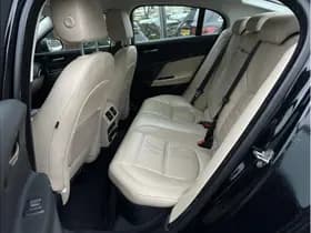 Jaguar XE 2.0 Prestige Pro Edition 2.0 Prestige Pro Edition thumbnail 9