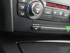 BMW 3 Serie Coupe 320i Coupe 320i thumbnail 26