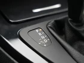 BMW 3 Serie Coupe 320i Coupe 320i thumbnail 32