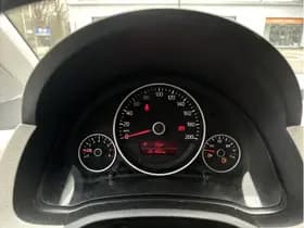 Volkswagen Up! 1.0 move up! 1.0 move up! thumbnail 15