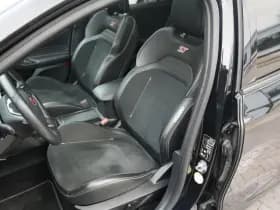 Ford Focus 2.3 EcoBoost ST-X 2.3 EcoBoost ST-X thumbnail 8