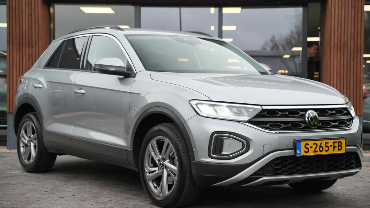 Volkswagen T-Roc 1.0 TSI Life 1.0 TSI Life — foto 1