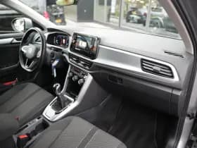 Volkswagen T-Roc 1.0 TSI Life 1.0 TSI Life thumbnail 19