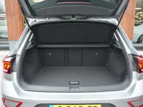 Volkswagen T-Roc 1.0 TSI Life 1.0 TSI Life thumbnail 20