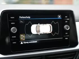 Volkswagen T-Roc 1.0 TSI Life 1.0 TSI Life thumbnail 22