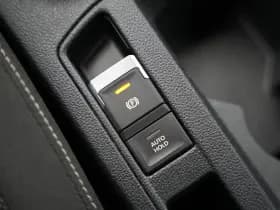 Volkswagen T-Roc 1.0 TSI Life 1.0 TSI Life thumbnail 31