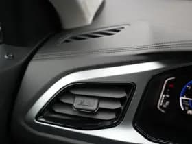 Volkswagen T-Roc 1.0 TSI Life 1.0 TSI Life thumbnail 38