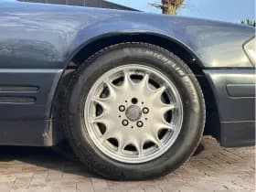 Mercedes-Benz SL-Klasse Cabrio 500 Cabrio 500 thumbnail 4