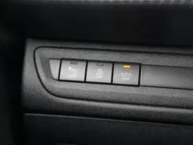 Peugeot 2008 1.2 PureTech Blue Lion 1.2 PureTech Blue Lion thumbnail 22