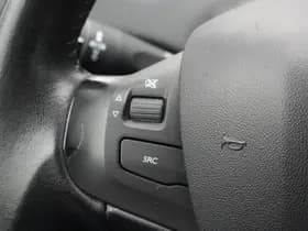 Peugeot 2008 1.2 PureTech Blue Lion 1.2 PureTech Blue Lion thumbnail 23