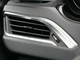 Peugeot 2008 1.2 PureTech Blue Lion 1.2 PureTech Blue Lion thumbnail 25