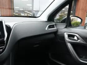 Peugeot 2008 1.2 PureTech Blue Lion 1.2 PureTech Blue Lion thumbnail 26