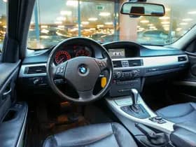 BMW 3-serie 320i Business Line 320i Business Line thumbnail 2