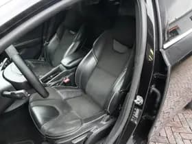 Volvo V40 2.0 T4 Business Sport 2.0 T4 Business Sport thumbnail 4