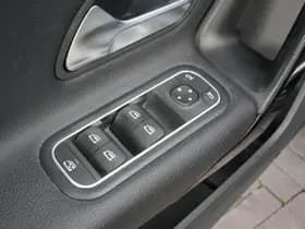 Mercedes-Benz A-Klasse 160 160 thumbnail 15