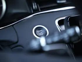 Land Rover Range Rover Evoque 1.5 P300e AWD R-Dynamic SE 1.5 P300e AWD R-Dynamic SE thumbnail 27