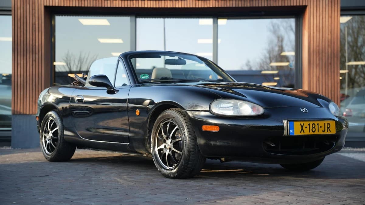 Mazda MX-5 1.6i 1.6i — foto 1