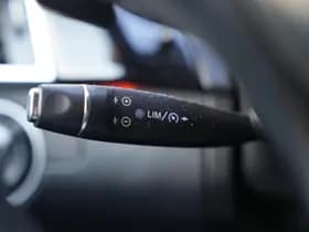 Mercedes-Benz GLE 500 e 4MATIC 500 e 4MATIC thumbnail 31