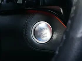 Mercedes-Benz GLE 500 e 4MATIC 500 e 4MATIC thumbnail 43