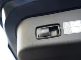 Mercedes-Benz GLE 500 e 4MATIC 500 e 4MATIC thumbnail 47